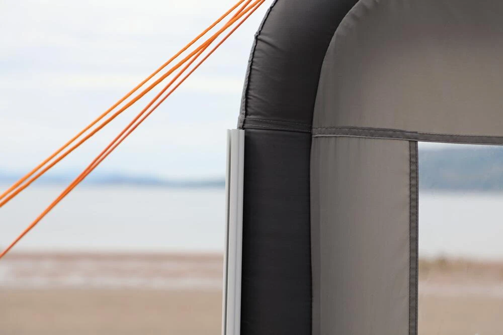 AirBeam Modular Windbreak Additional Section 8 AirBeam Modular Windbreak Additional Section - Image 6